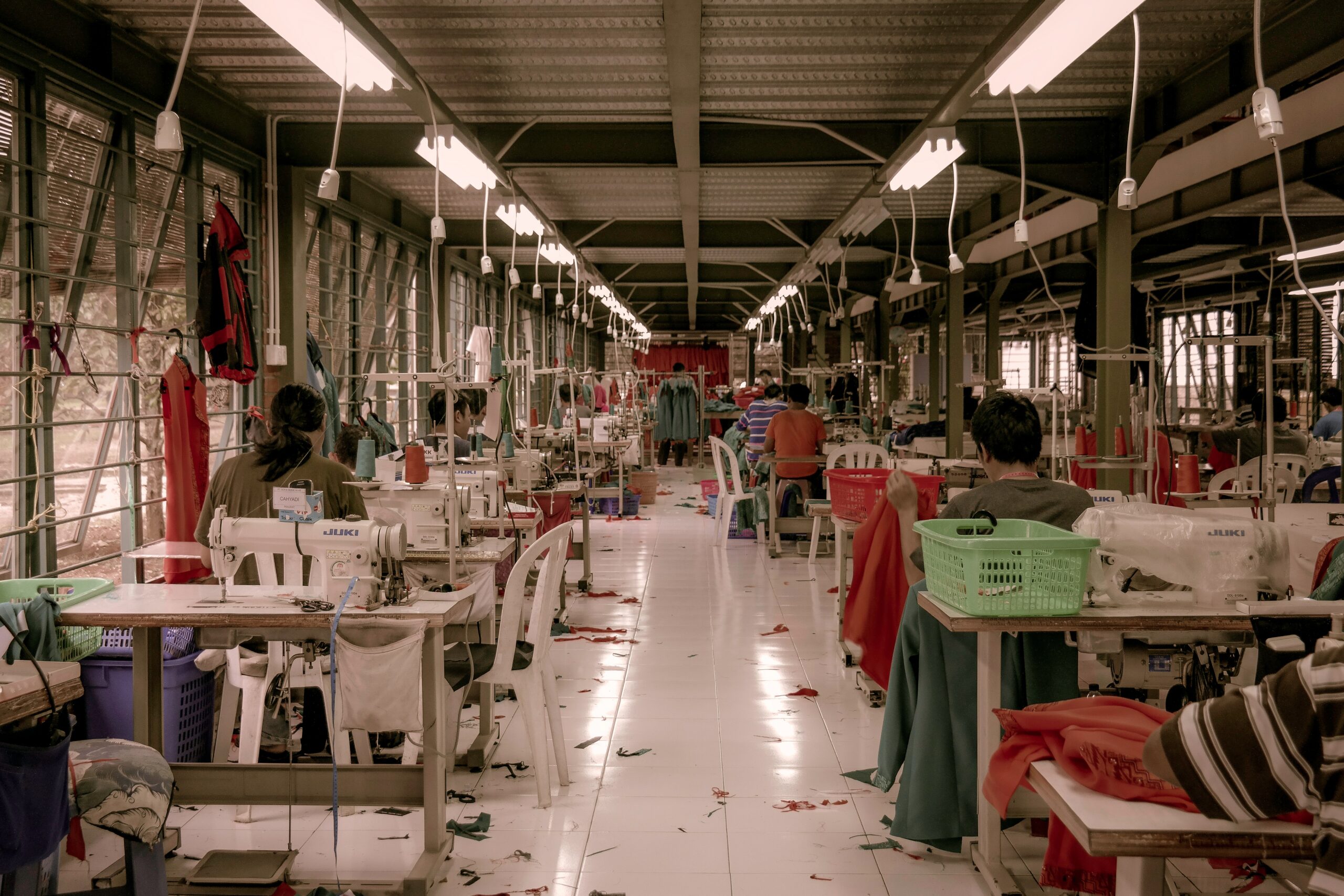 Usine de fabrication de vêtements.